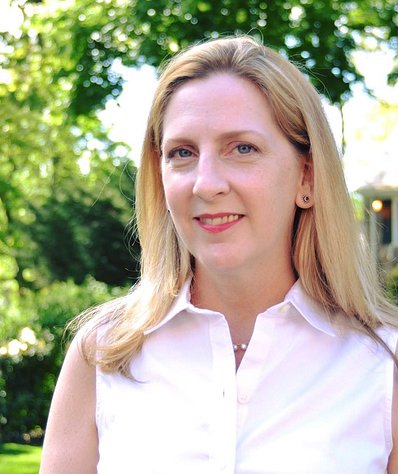 LJB headshot 2020 cropped